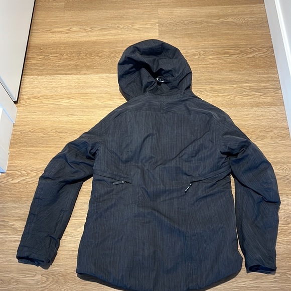 Helly Hansen Ski Jacket - Picture 6 of 6